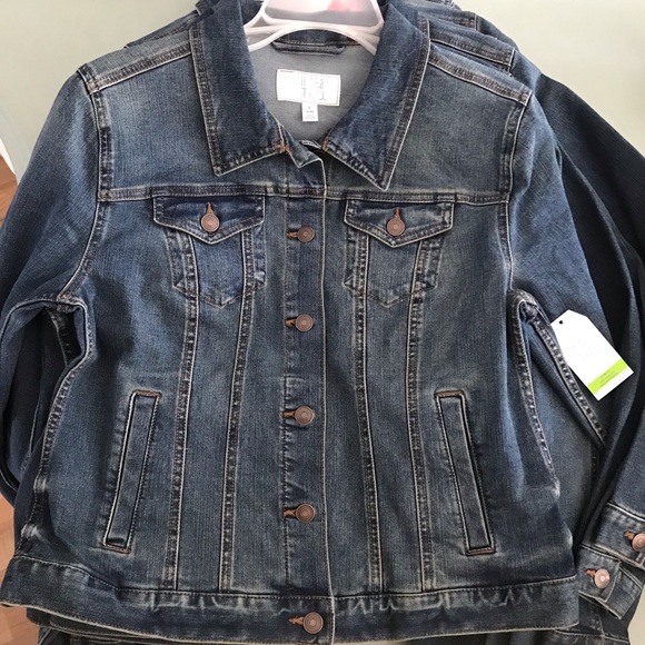 Size 4/6 Brand New Blue Jean Jacket - Picture 2 of 4